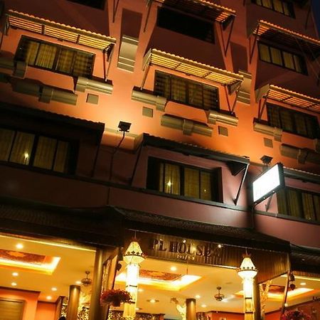Pl Guesthouse Patong Dış mekan fotoğraf