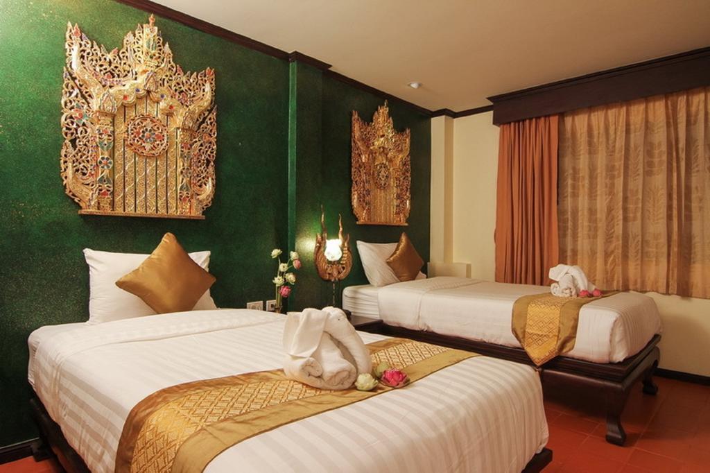Pl Guesthouse Patong Dış mekan fotoğraf