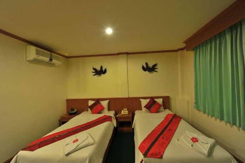 Pl Guesthouse Patong Dış mekan fotoğraf